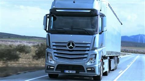 Mercedes Benz New Actros 2011 Trucks Driving Scenes Youtube