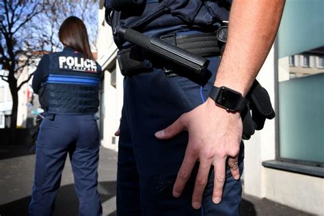 L Armement Des Policiers Municipaux Passe Aussi Par La Formation Dans