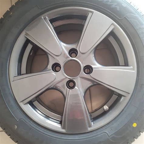Шиномонтаж BlackTyre на Осокорках — фотогалерея шинного центра