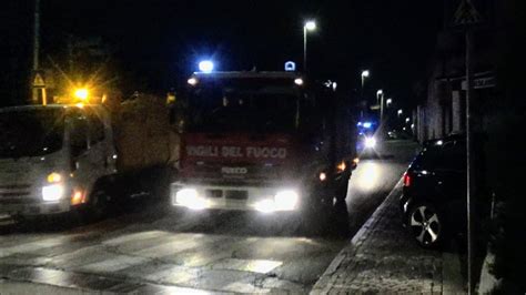 Spare Principio Incendio Rifiuti A Calcinatello Aps Iveco City Vigili