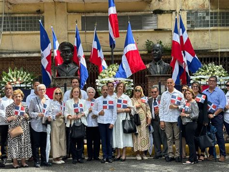 Efem Rides Patrias Honra Aniversario De La Muerte De Antonio De La Maza