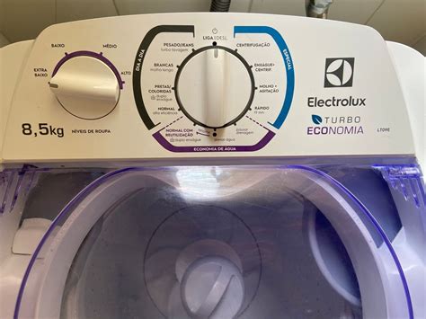 Máquina de Lavar Electrolux Turbo Economia 8 5kg Lt09e pouco Usada