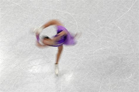 Russians Take Olympic Team Figure Skating Lead Klas