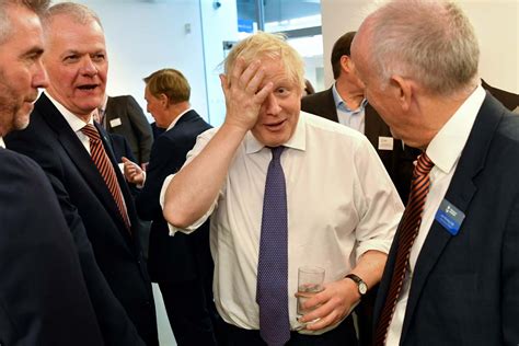 Brexit Johnson Celebra Una Nueva Era Y Llama A Superar Las