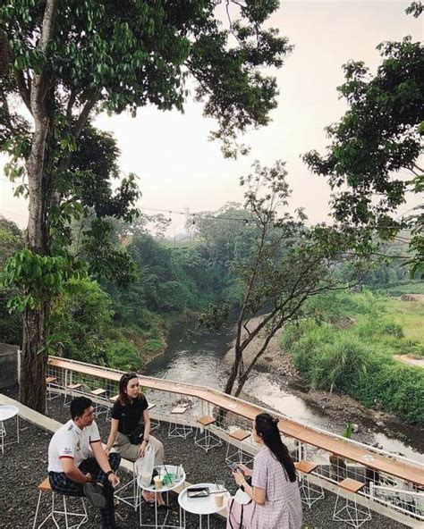 Cafe Di Bogor Yang Miliki View Bagus Dan Pesona Alam Indah