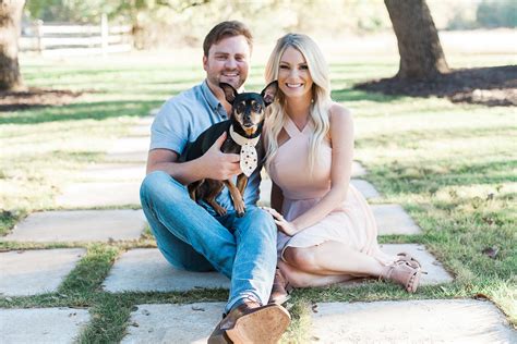 Engagement Photo Tips Beauty And The Blonde