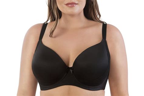 The Best Bras For Asymmetrical Breasts Of