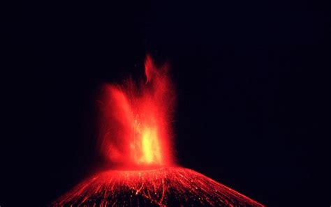 Paricutin Volcano Wallpapers - Wallpaper Cave