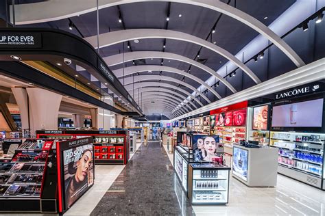 Lotte Duty Free Opens First Duty Free Store In Da Nangs Center Da