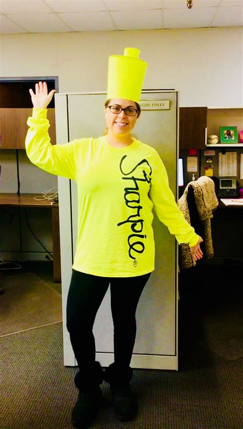 Megan as a Sharpie #halloweencostumeidea #halloween #halloweencostume #