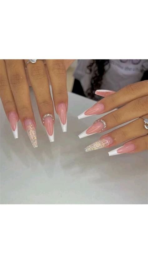 Pin de unhas decoradas em Pins criados por você Unhas douradas Unhas