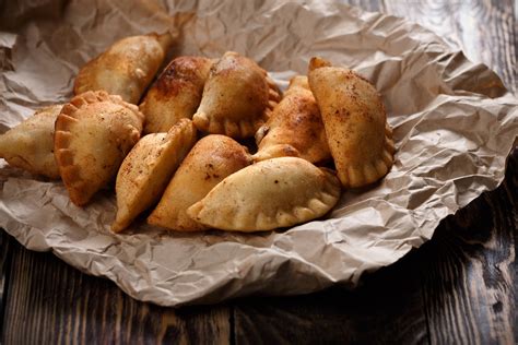 Calzoni Farciti Perfetti Ricetta Veloce E Senza Lievitazione