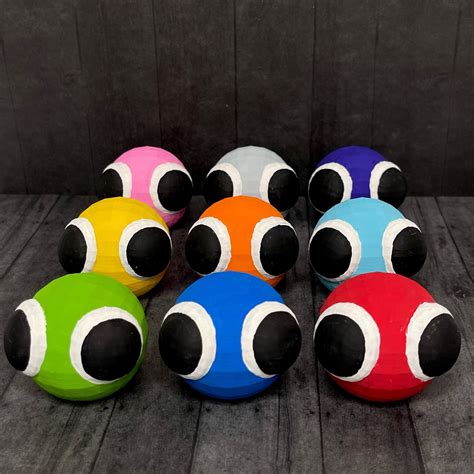 Roblox Rainbow Friends Looky Figure Etsy Figurine Figurines