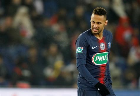 Neymar Suffers Fresh Metatarsal Injury In Psg Win Free Malaysia Today