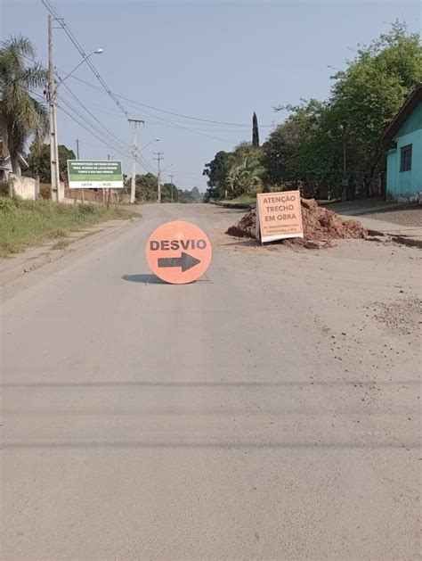 Obra De Pavimenta O Interdita Trecho Entre Vila Bom Jesus E Col Nia