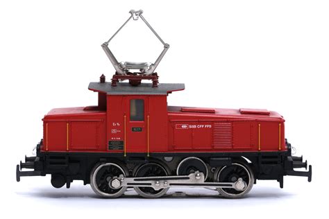 Bilder för 3003926 MÄRKLIN H0 Parti lok samt tågvagnar 12 st