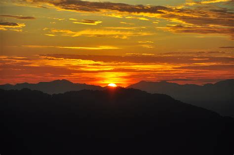 1920x1080 wallpaper | silhouette of mountains during sunset | Peakpx