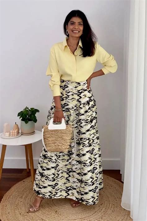 How To Style Maxi Skirts 11 Ways To Elevated Your Looks In 2024