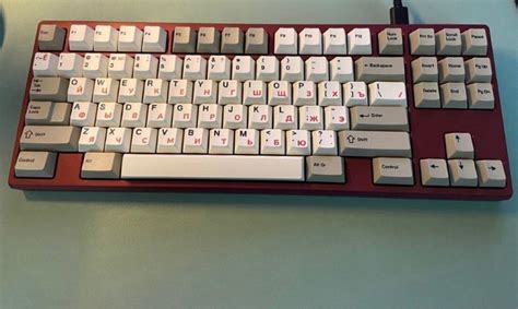 Geonworks Burgundy Frog Tkl Wkl Carousell