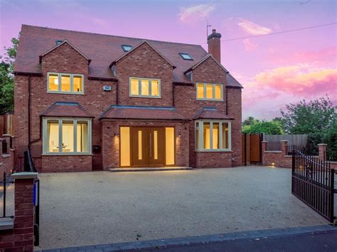 Bed Detached House For Sale In Warwick Road Leek Wootton Warwick