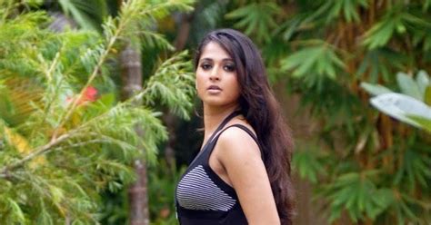 Bollywood Masala Anushka Shetty Hot Pictures From Billa