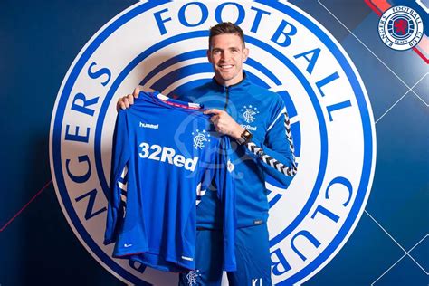 Rangers fans react to the signing of Kyle Lafferty | Sportslens.com