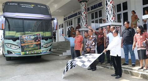 Wakil Bupati Simalungun Berangkatkan Kontingen Ke Penas Petani Nelayan