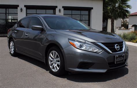 Pre Owned 2017 Nissan Altima 2 5 Sedan