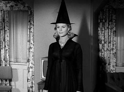 Elizabeth As Samantha In Bewitched Elizabeth Montgomery Photo