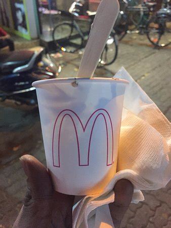 Mcdonald S Mumbai Linking Rd Khar West Restaurant Reviews