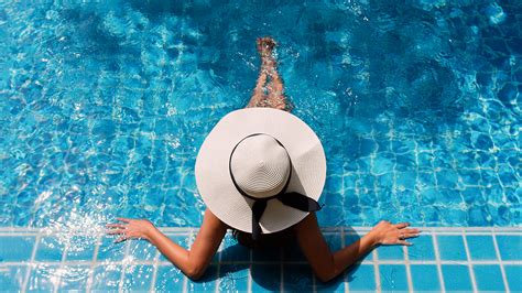 How Long Should You Wait To Swim After A Bikini Wax