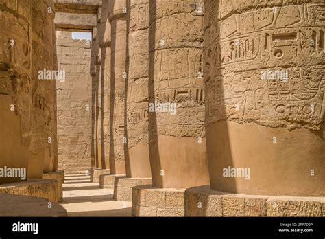 Hieroglypheninschrift Hi Res Stock Photography And Images Alamy