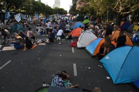 Se levantó el acampe piquetero en la 9 de julio Poltica Argentina