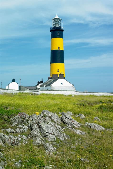 12 Best Lighthouses In Ireland Coastal Gems You Cant Miss