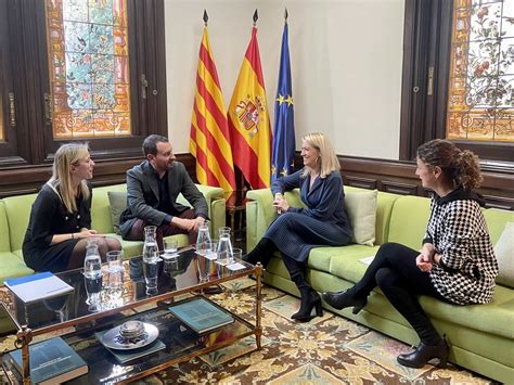 Mª Eugènia Gay on Twitter Interessant trobada amb l alcalde de Badalona AjBadalona