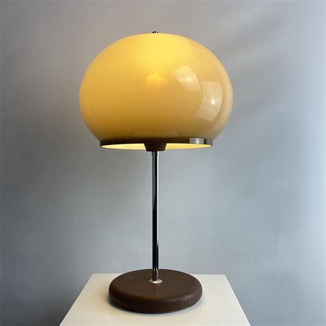 Mid Century Acrylic Mushroom Shaped Table Lamp By Dijkstra