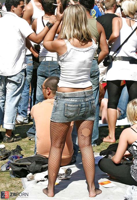 UPSKIRTS FOR REAL VOYEURS I ZB Porn