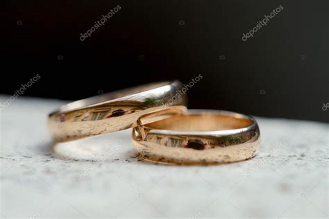 Beautiful wedding rings — Stock Photo © pvstory #104696592