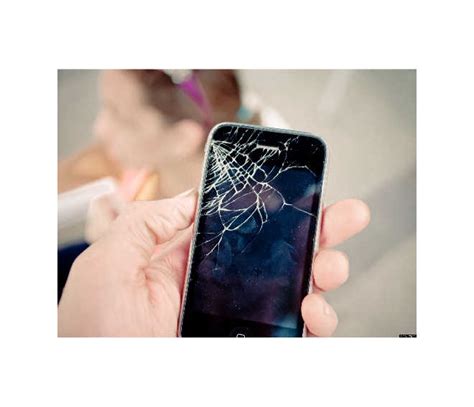 iphone screen strongest    cupertinotimes