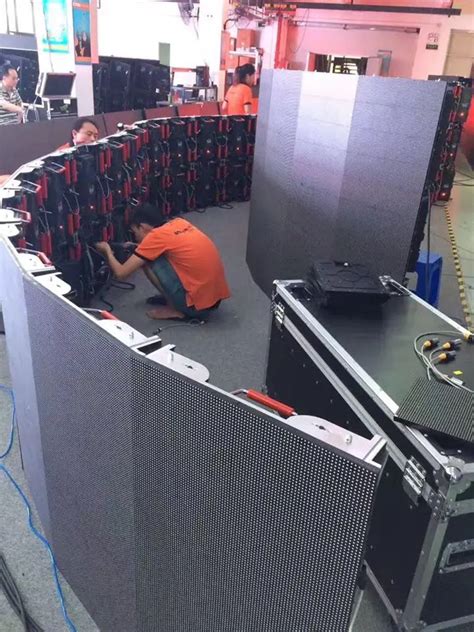 Easy Install Stage Rental Curved Led Display Screen P4 8 P3 9 P2 97 P2