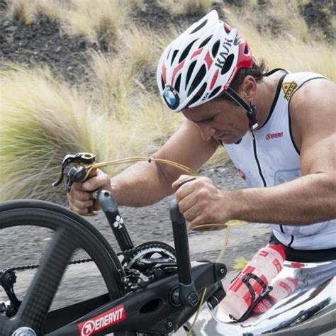 I Magnifici Anni Di Alex Zanardi Campione Che Ha Vissuto Due Volte