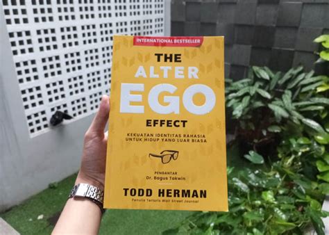 Menemukan Identitas Terbaik Dengan The Alter Ego Effect Jakarta Book