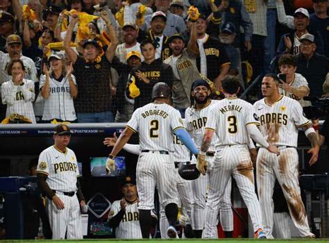 Photos Safe At Home Padres Take 2 1 Lead In Nlds Against Dodgers