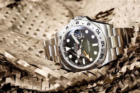 Rolex Submariner Vs Explorer Ii Review Oversmartwatch