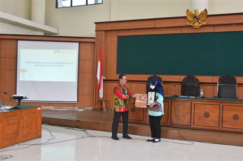 Pengadilan Negeri Yogyakarta Rapat Pembinaan Dan Monitoring Evaluasi