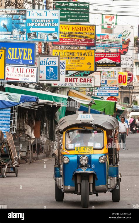 Bangkok Road Signs Hi Res Stock Photography And Images Alamy