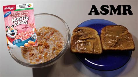 STRAWBERRY MILKSHAKE FROSTED FLAKES TOAST WITH PEANUT BUTTER ASMR