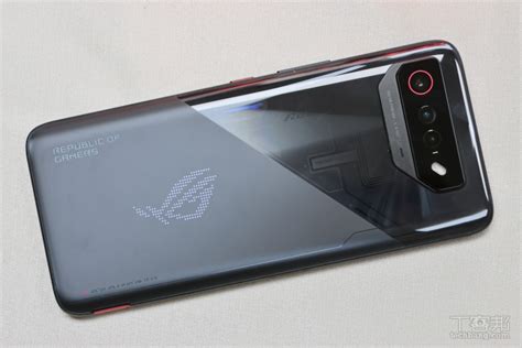 Rog Phone 7、ultimate 雙機發表，強化散熱設計、外接風扇內建重低音喇叭 T客邦