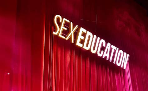 Sex Education En La Ciudad De México ¿dónde Y Cuándo Vivir La Experiencia Inmersiva