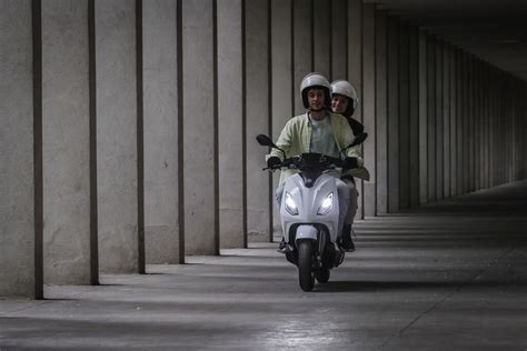 Piaggio Prezzo Con Ecobonus Caratteristiche Ed Autonomia